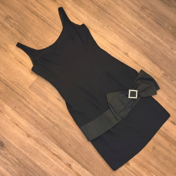 Mardi Gras New York Dresses & Skirts - Little Sexy Black Dress Vintage 1960s